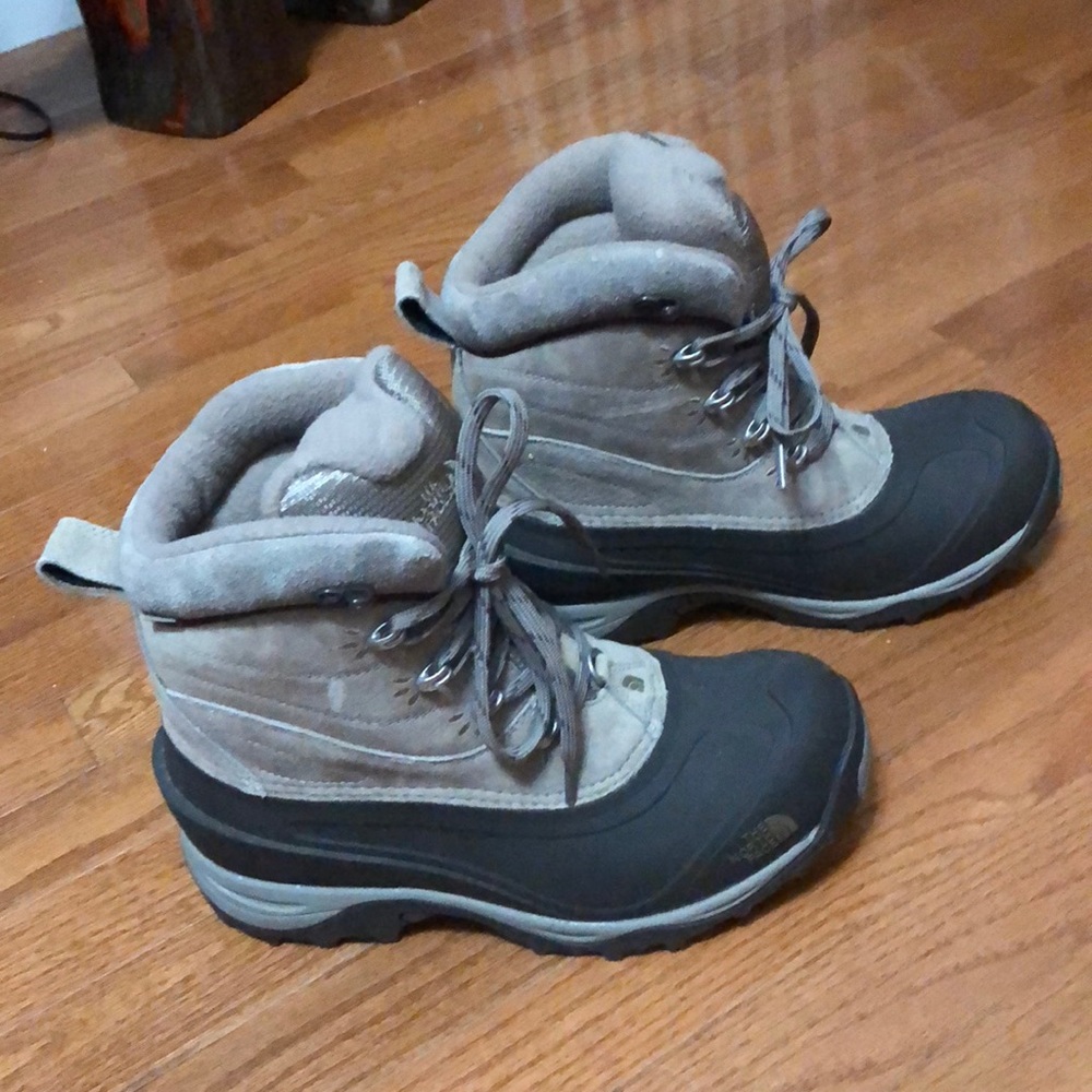 Winter boots